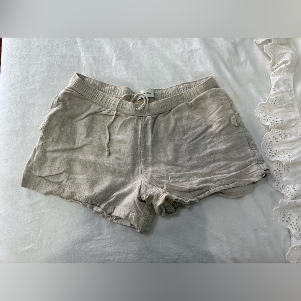 Abercrombie & Fitch Linen Shorts